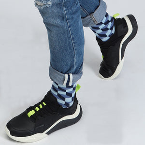 Lépcső mintás kék zokni